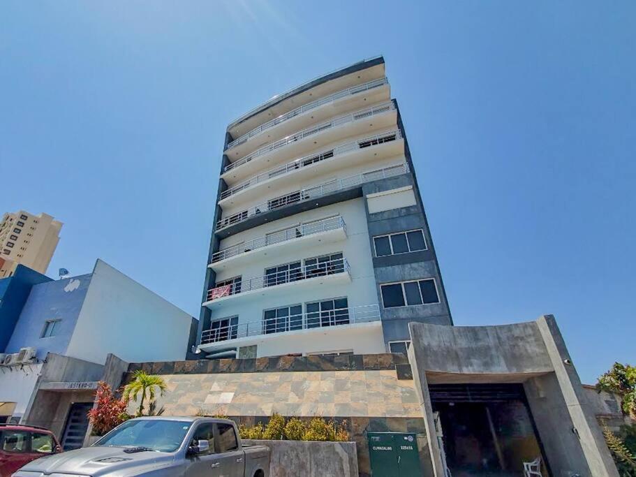 Lindo Condo a 1 cuadra de la playa