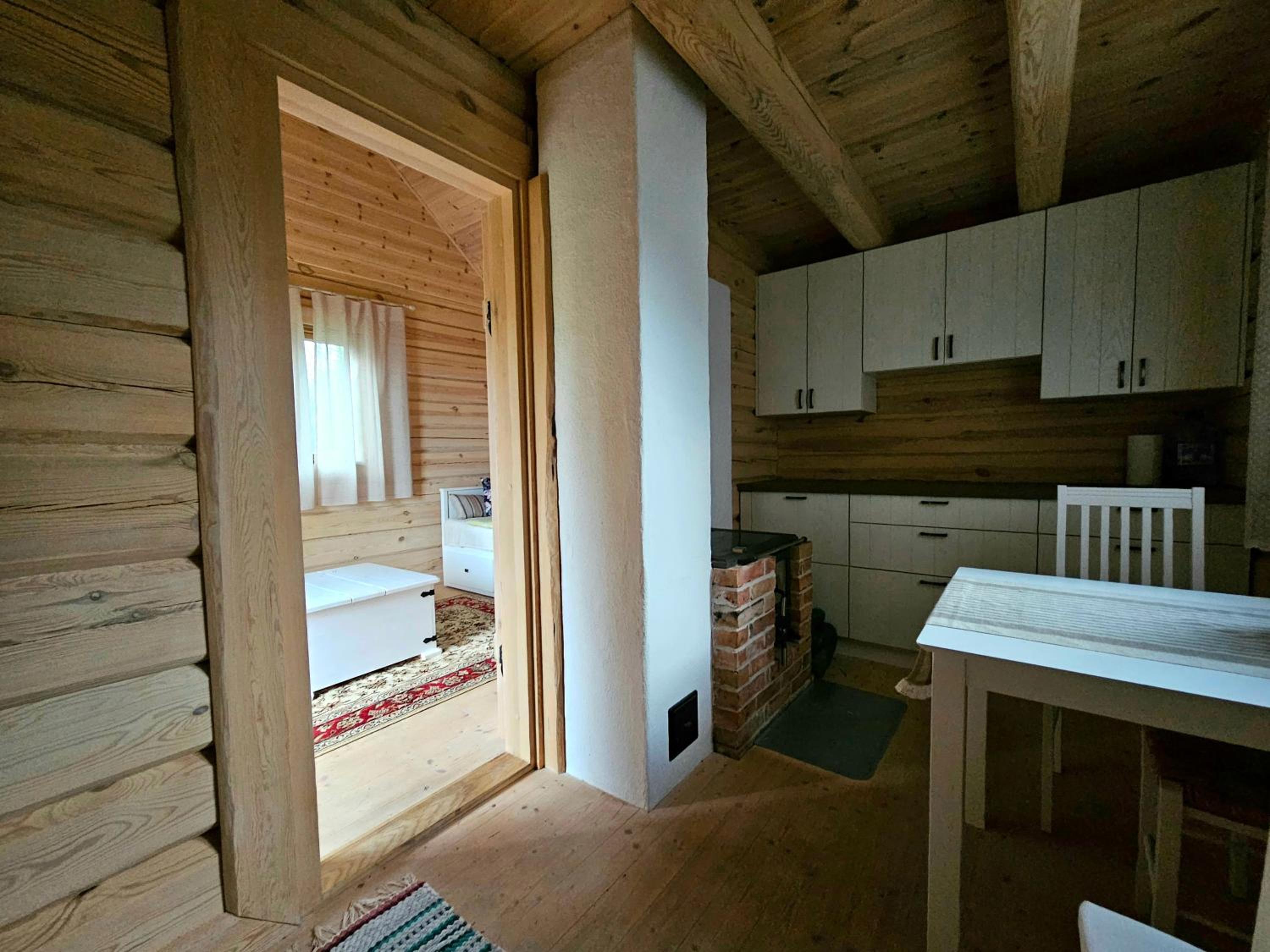 Puulaiu kõrts majutus