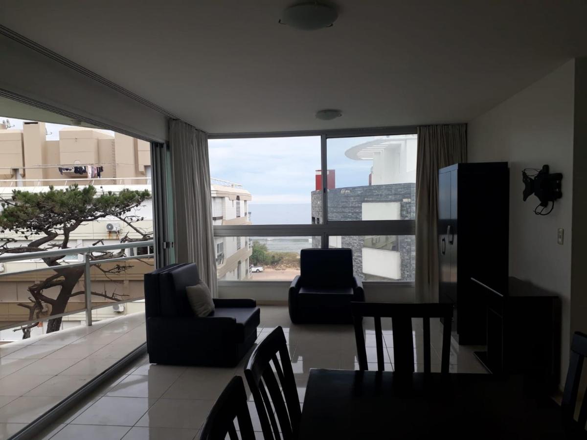 Blaumer Apartamentos - Edificio Aguila Dorada en Punta del Este