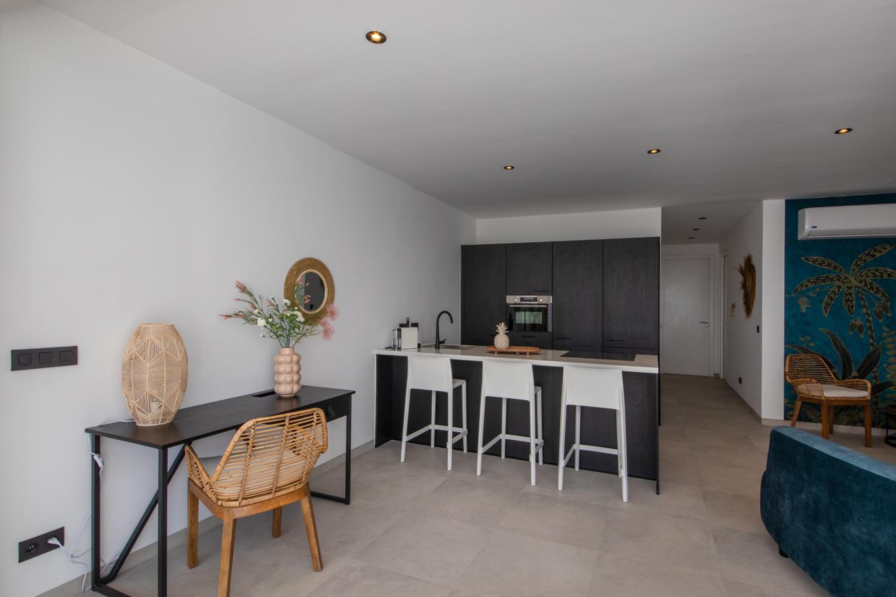 Oasis luxury apartment in Jan Thiel - close to the beach