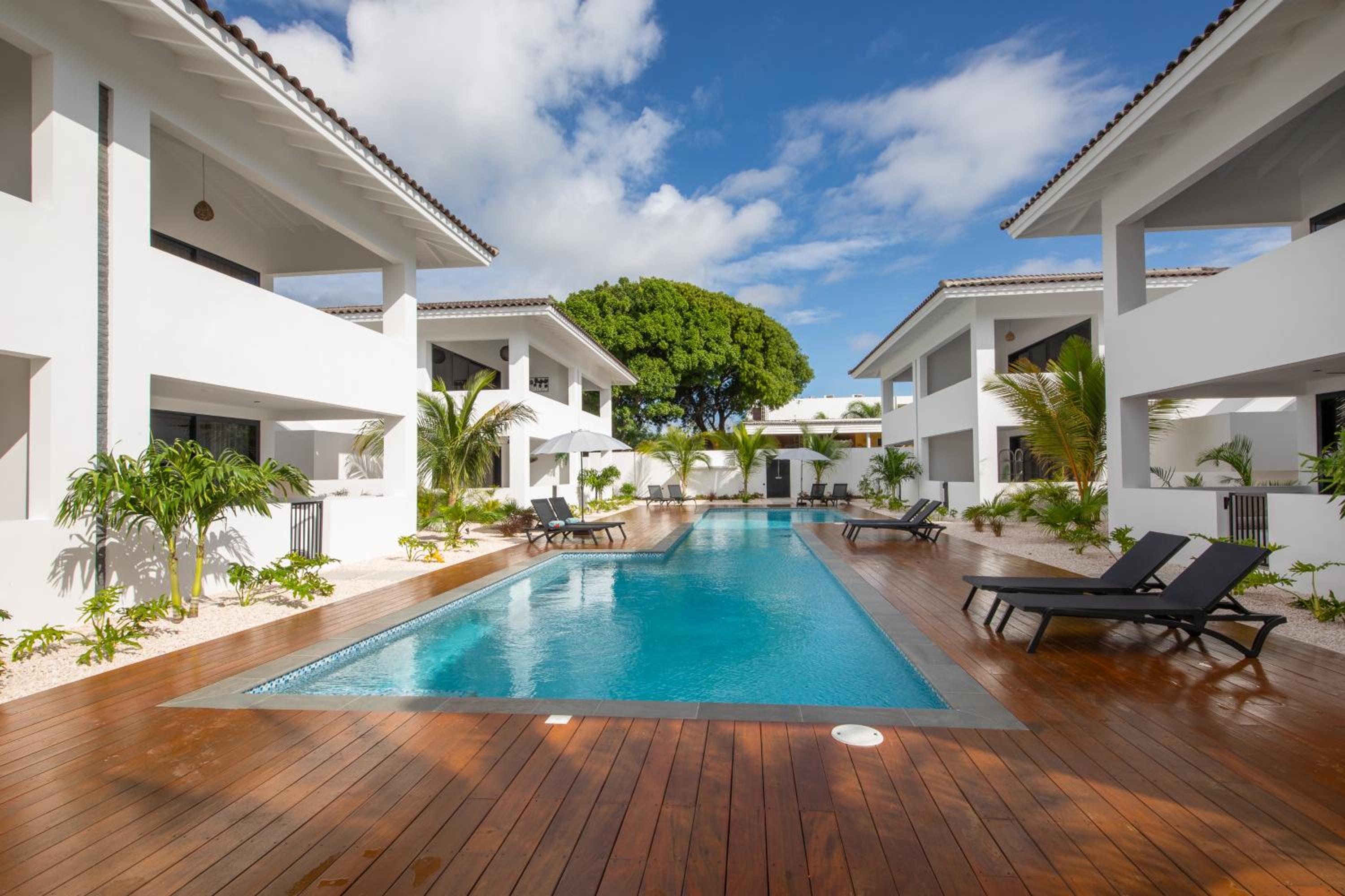 Oasis luxury apartment in Jan Thiel - close to the beach