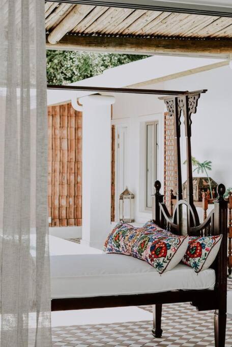 Dodo House