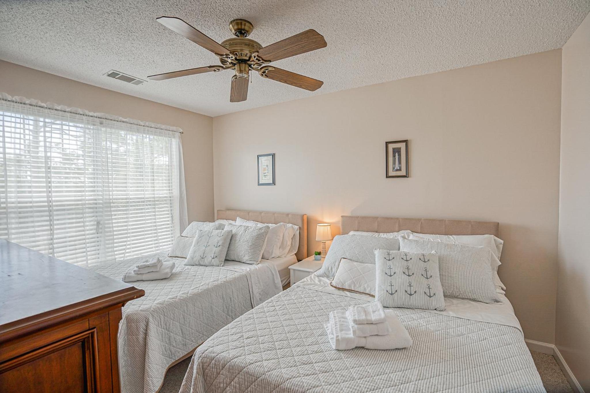Three Bedrooms - Golf Cart and Amenity Cards Available