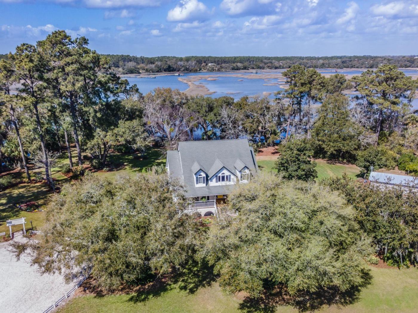Private Retreat on Deep Water overlooking Jenkins Creek view 3