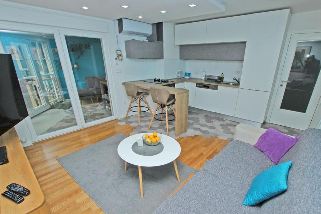 Modern Blue Apartment