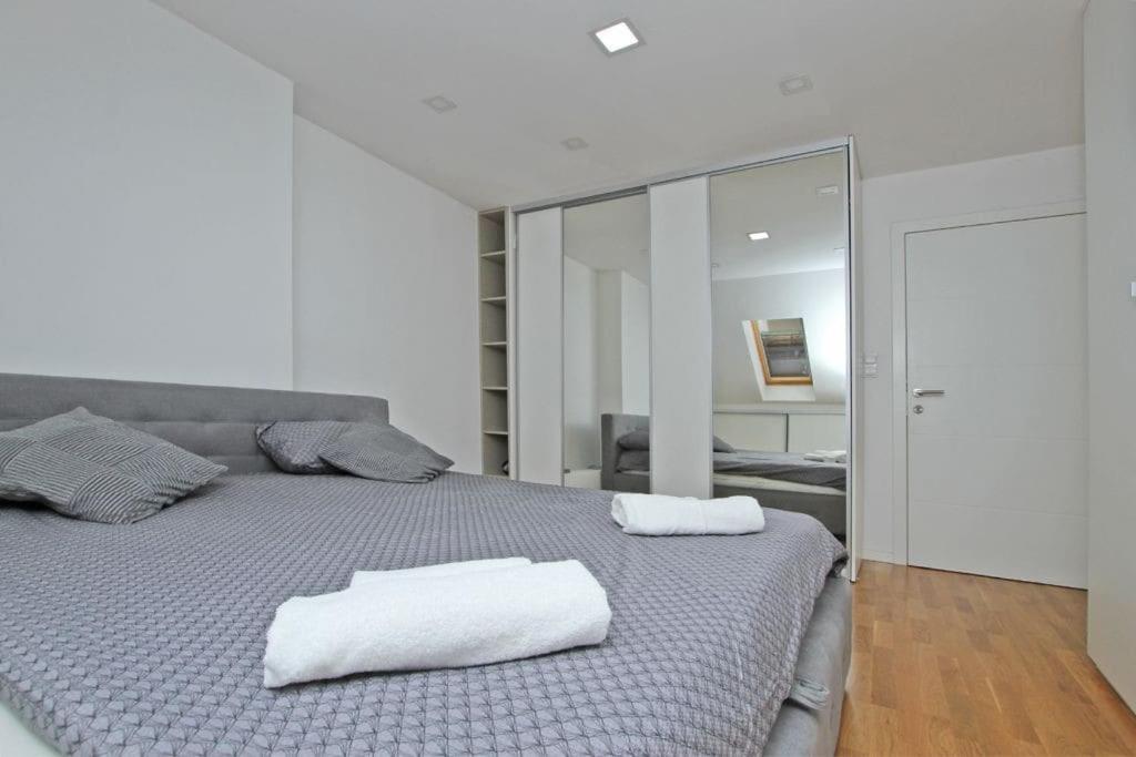 Modern Blue Apartment