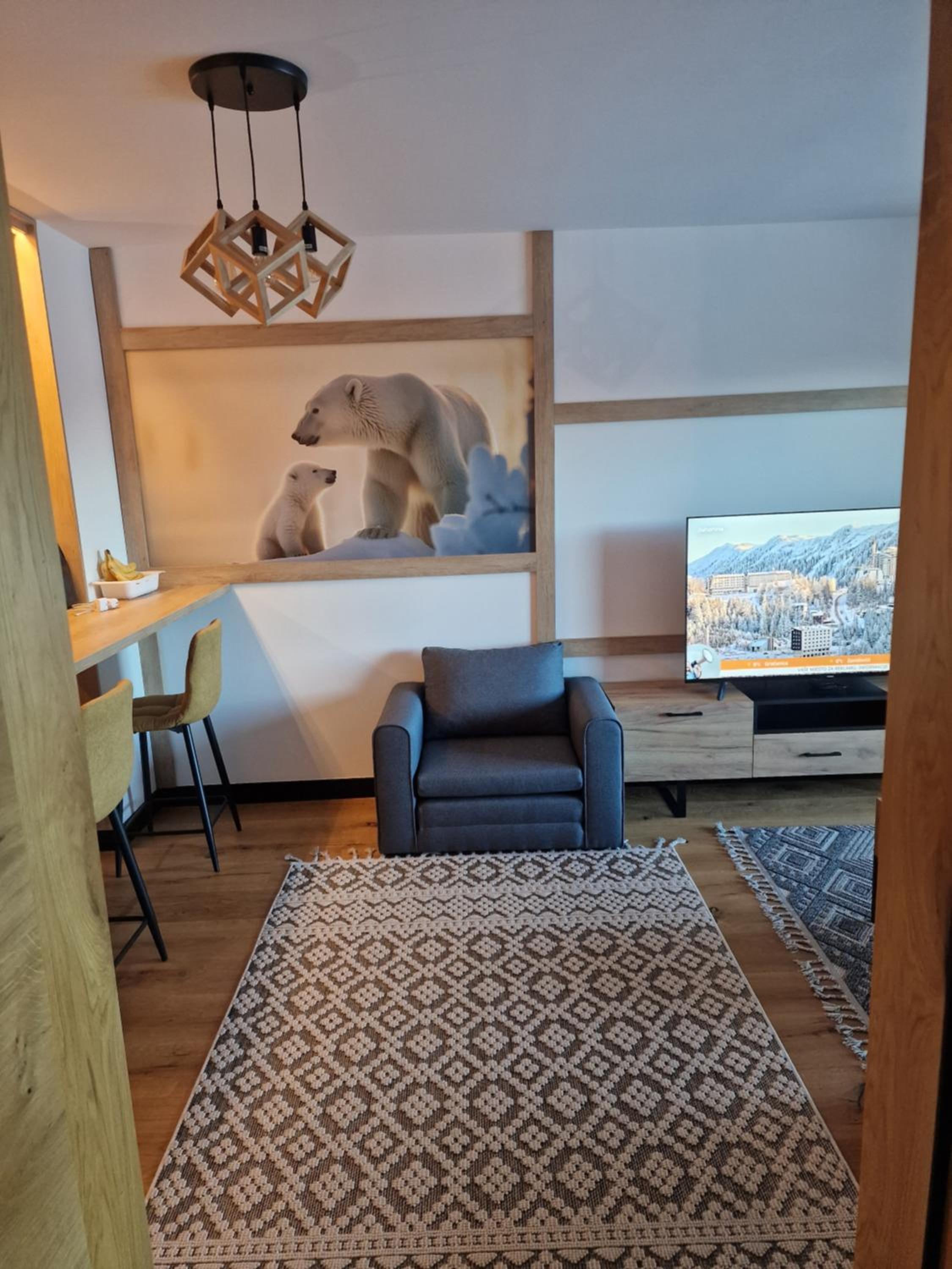 Natural White apartments