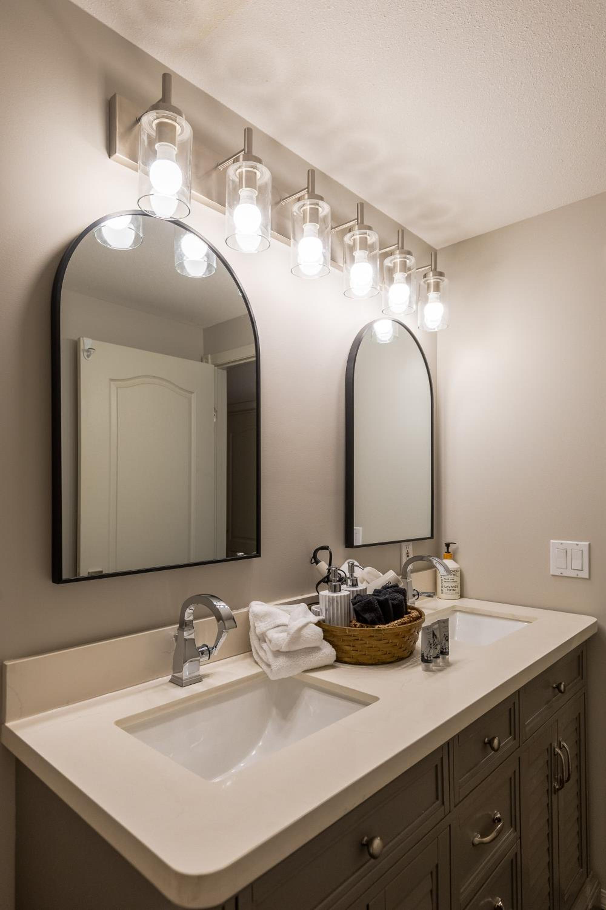 Riverside Condos by Fernie Central Reservations