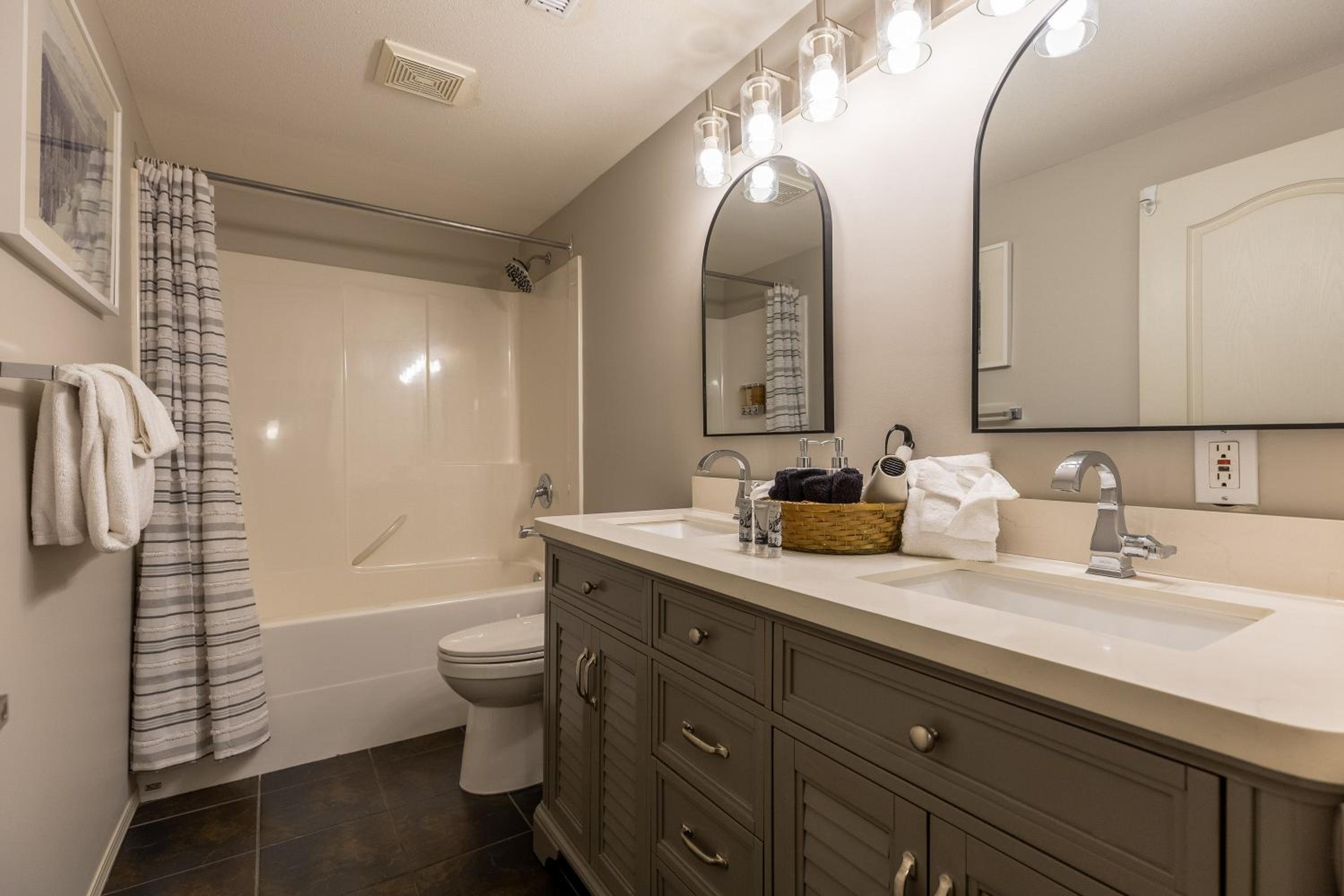 Riverside Condos by Fernie Central Reservations