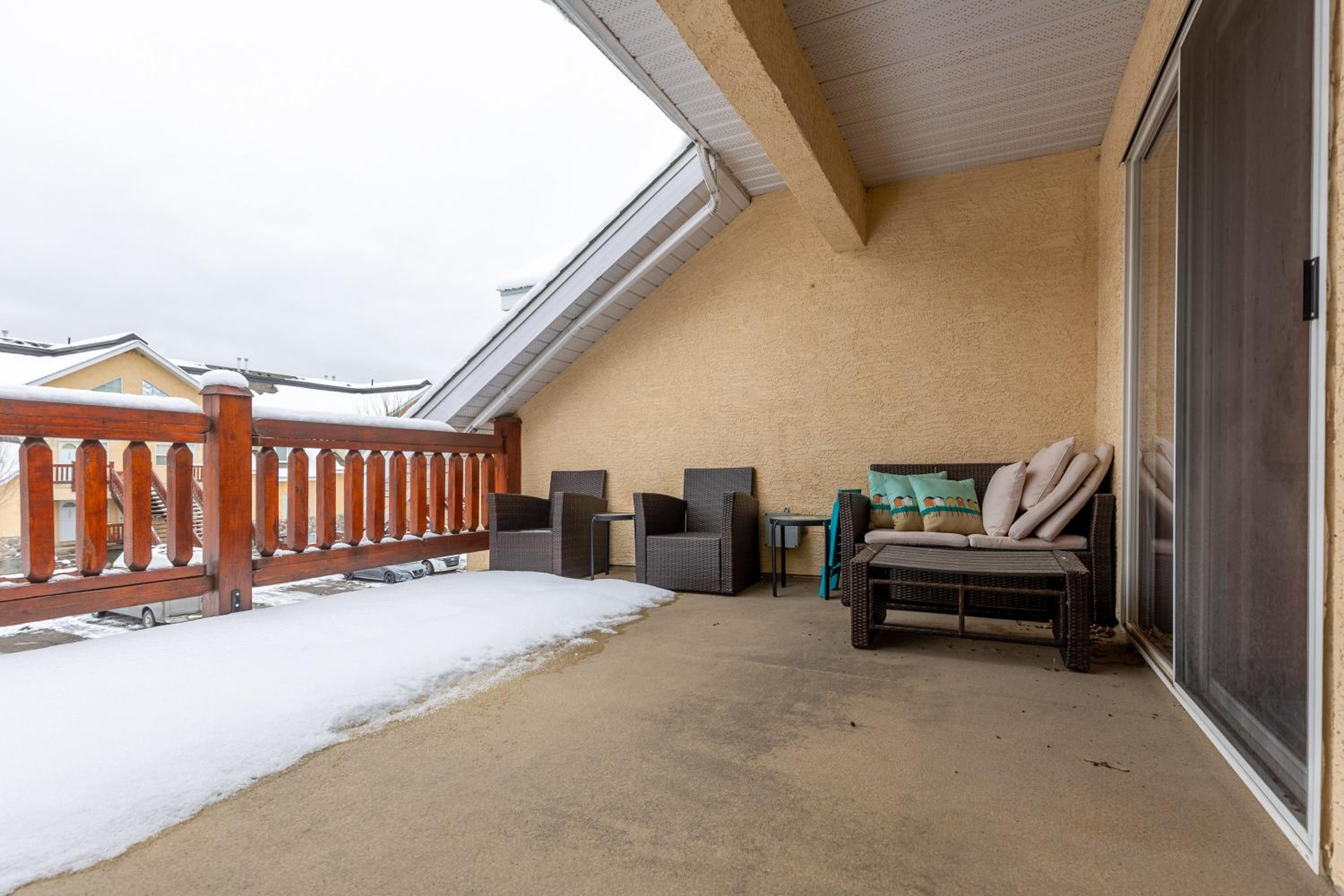 Riverside Condos by Fernie Central Reservations