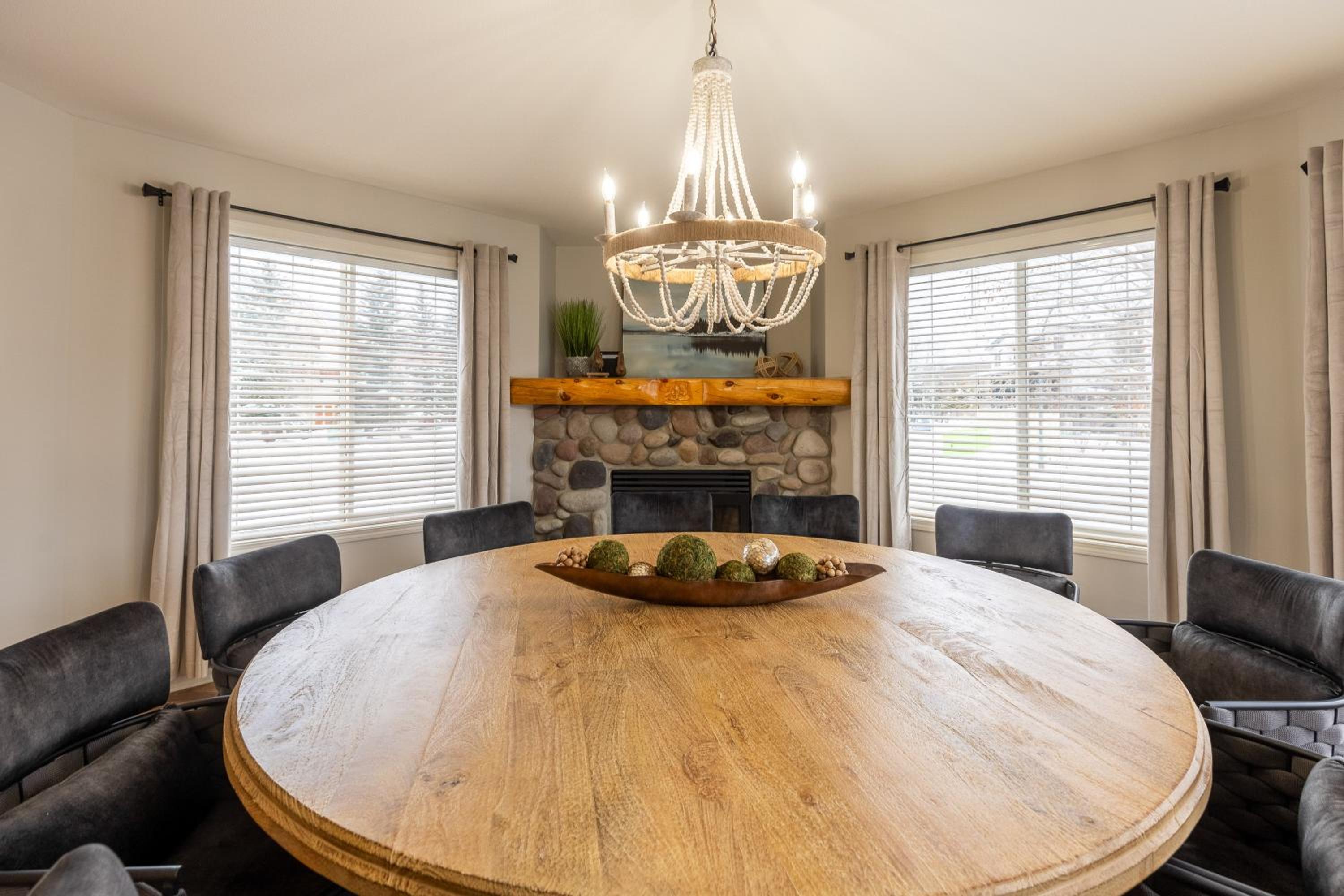 Riverside Condos by Fernie Central Reservations
