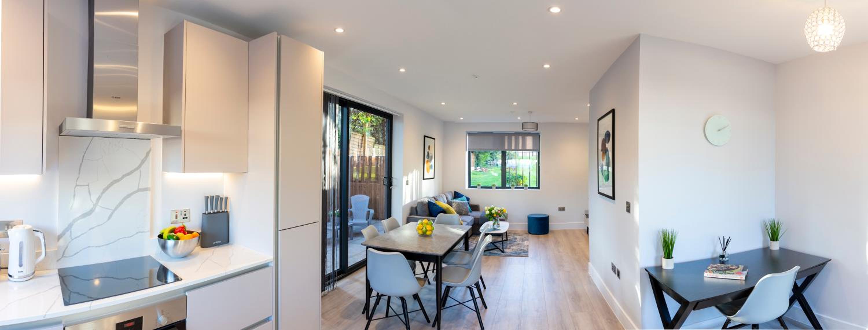 Hendon Luxury Home 1