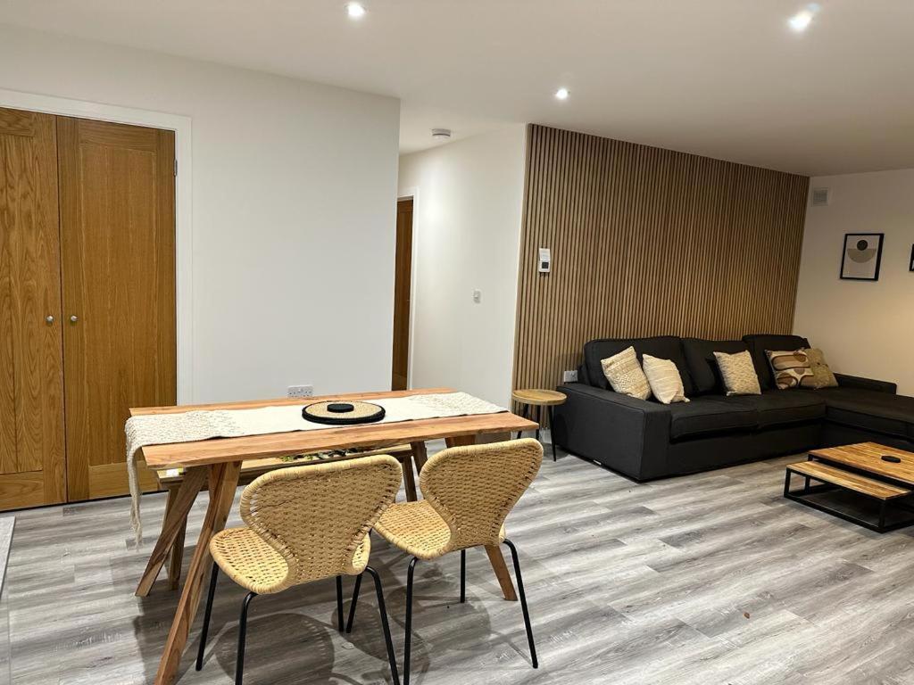 2 Ashbrook Margaret - luxury 2 bed ground floor view 5