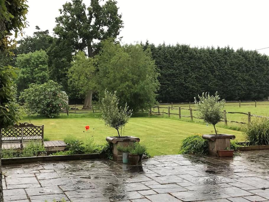Prestwick Oak - Sleeps 10 - Rural Oak Frame Barns