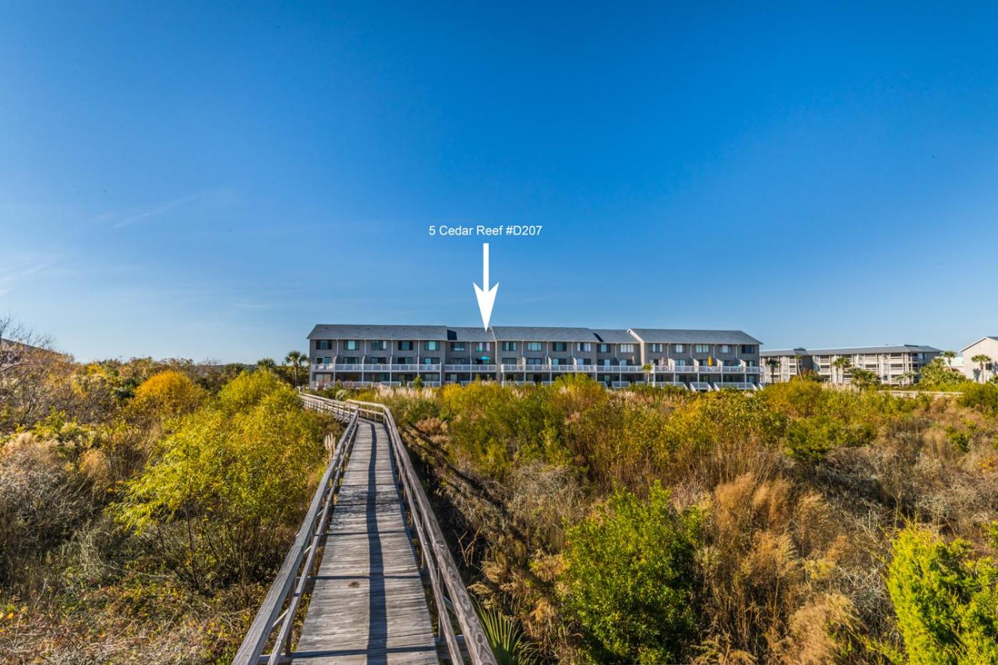 NEW LISTING - Renovated Ocean Front Harbor Island Villa view 4