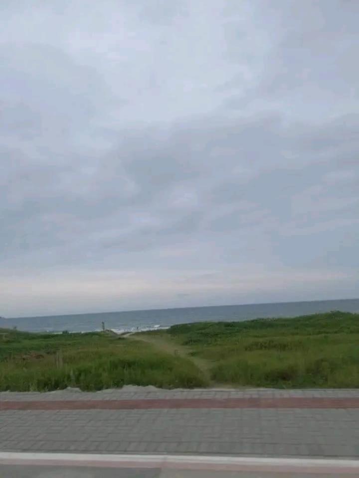 Casa na Praia do Ervino