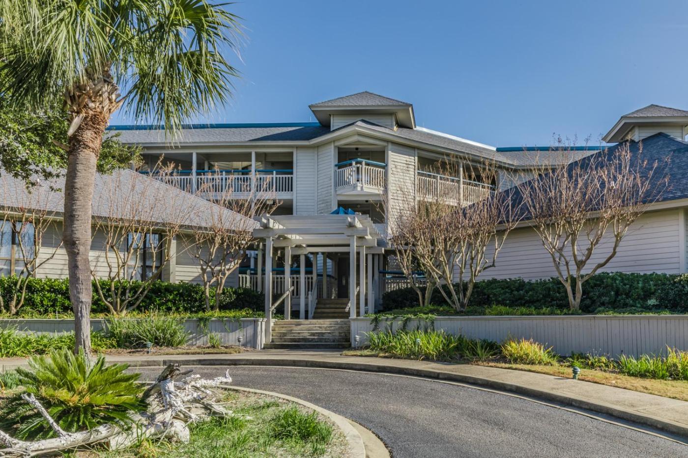 Pool and Ocean Views - First Floor Villa on Harbor Island view 3