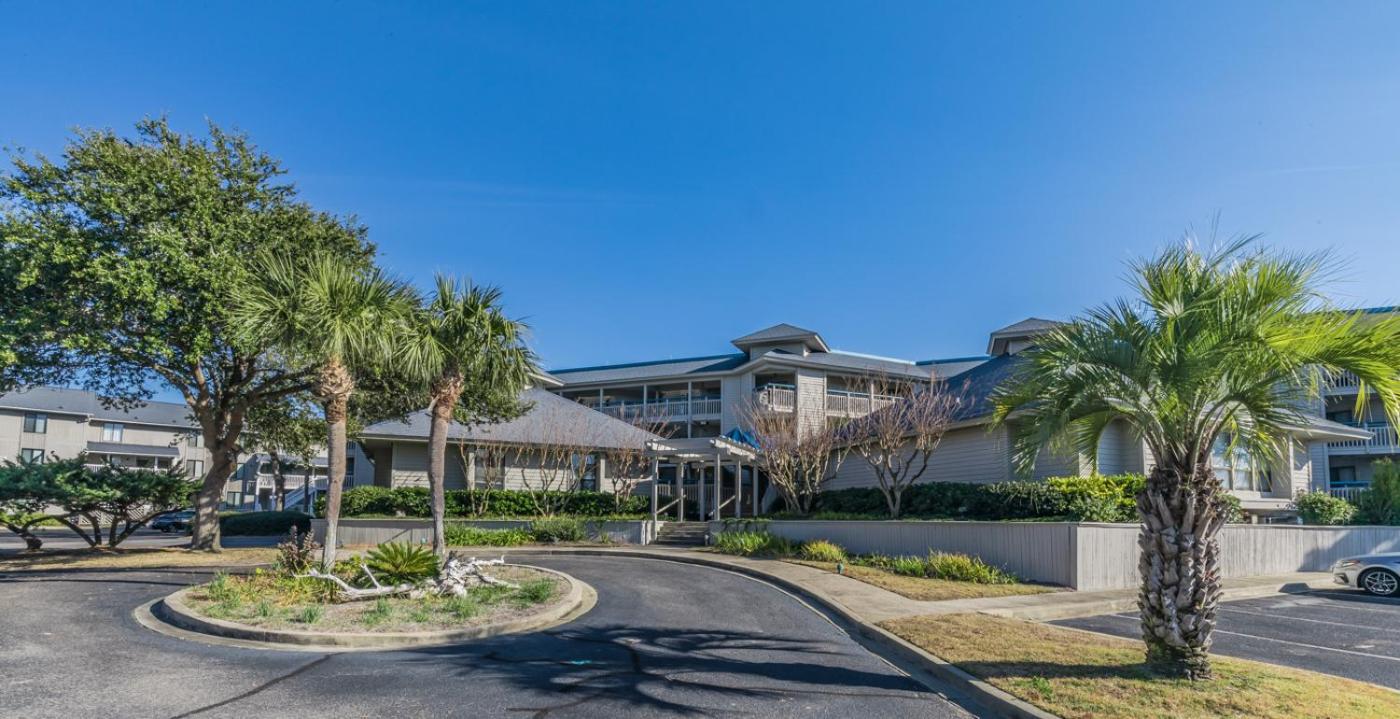 Pool and Ocean Views - First Floor Villa on Harbor Island view 4