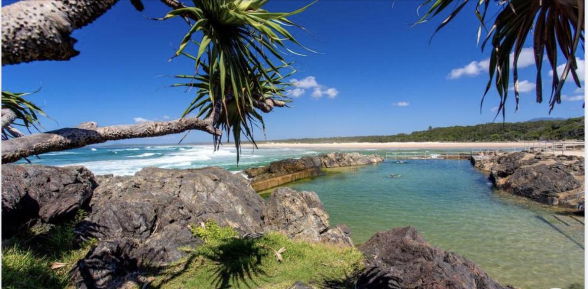 Sawtell Beach Ocean Sands 3 - Opposite Main Beach and short stroll to Coffee Shops and Restaurants!