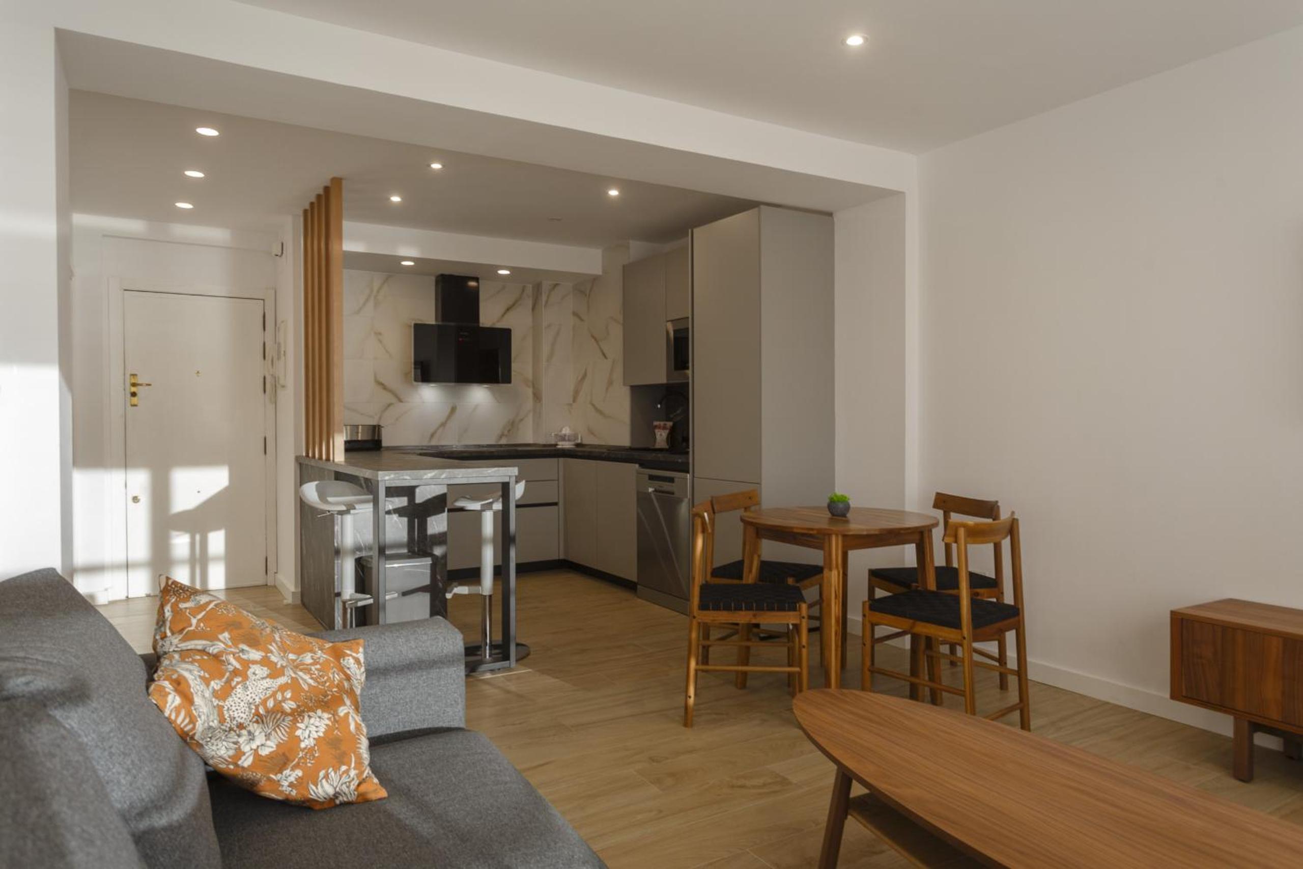 DELFIN Sunny Home by Cadiz4Rentals