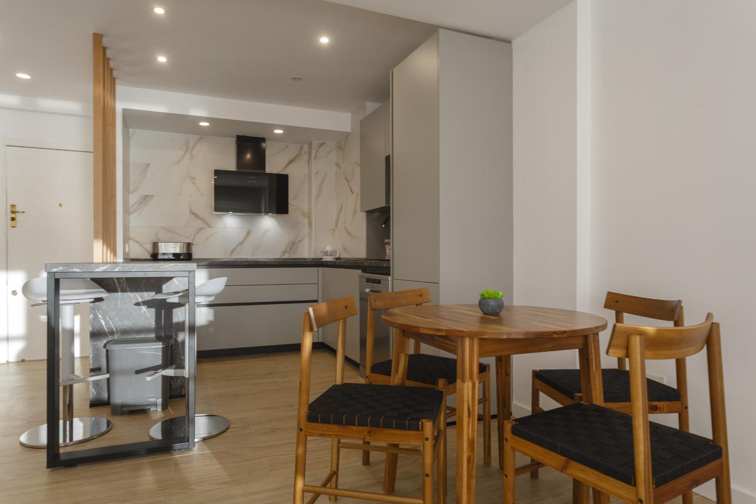 DELFIN Sunny Home by Cadiz4Rentals