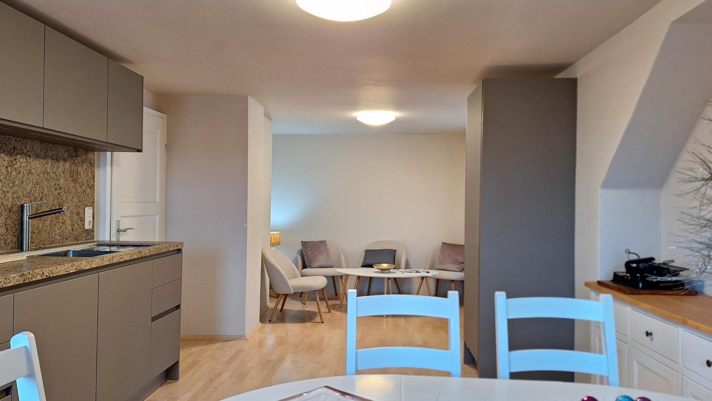 Stadtpalais Bellevue-Suite 3- Zimmer- Maisonettewohnung mit Dachterrasse maximal 4 Personen