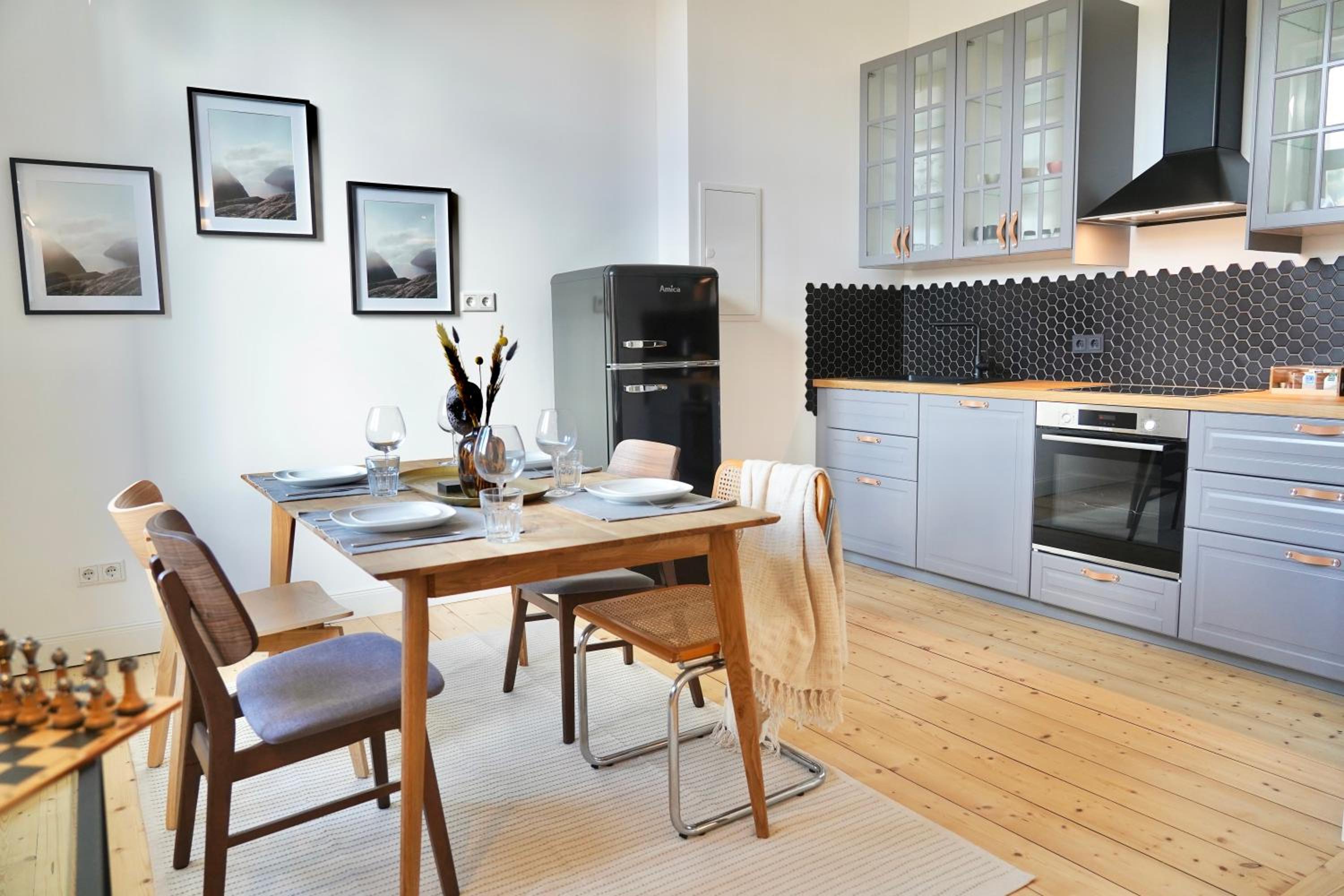 Luxuriöses Altbau im Szenenviertel