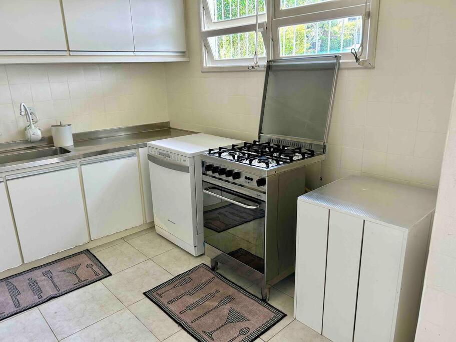 Casa Canasvieiras Florianópolis com piscina e mar