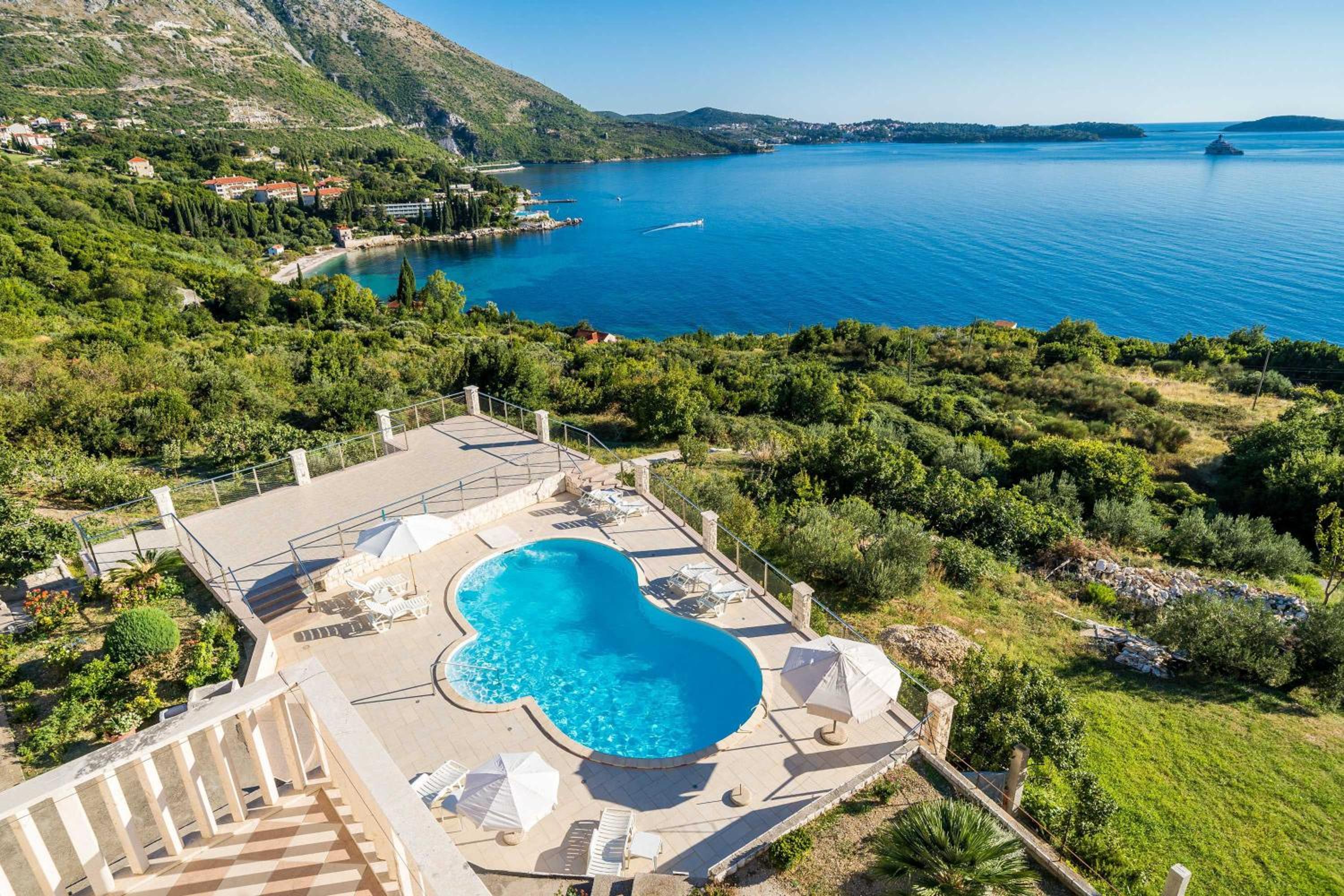 Apartments Marnic