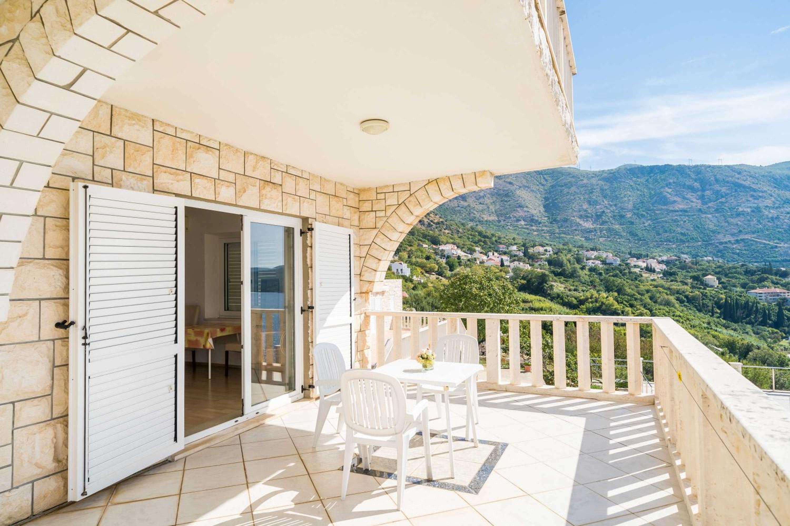 Apartments Marnic