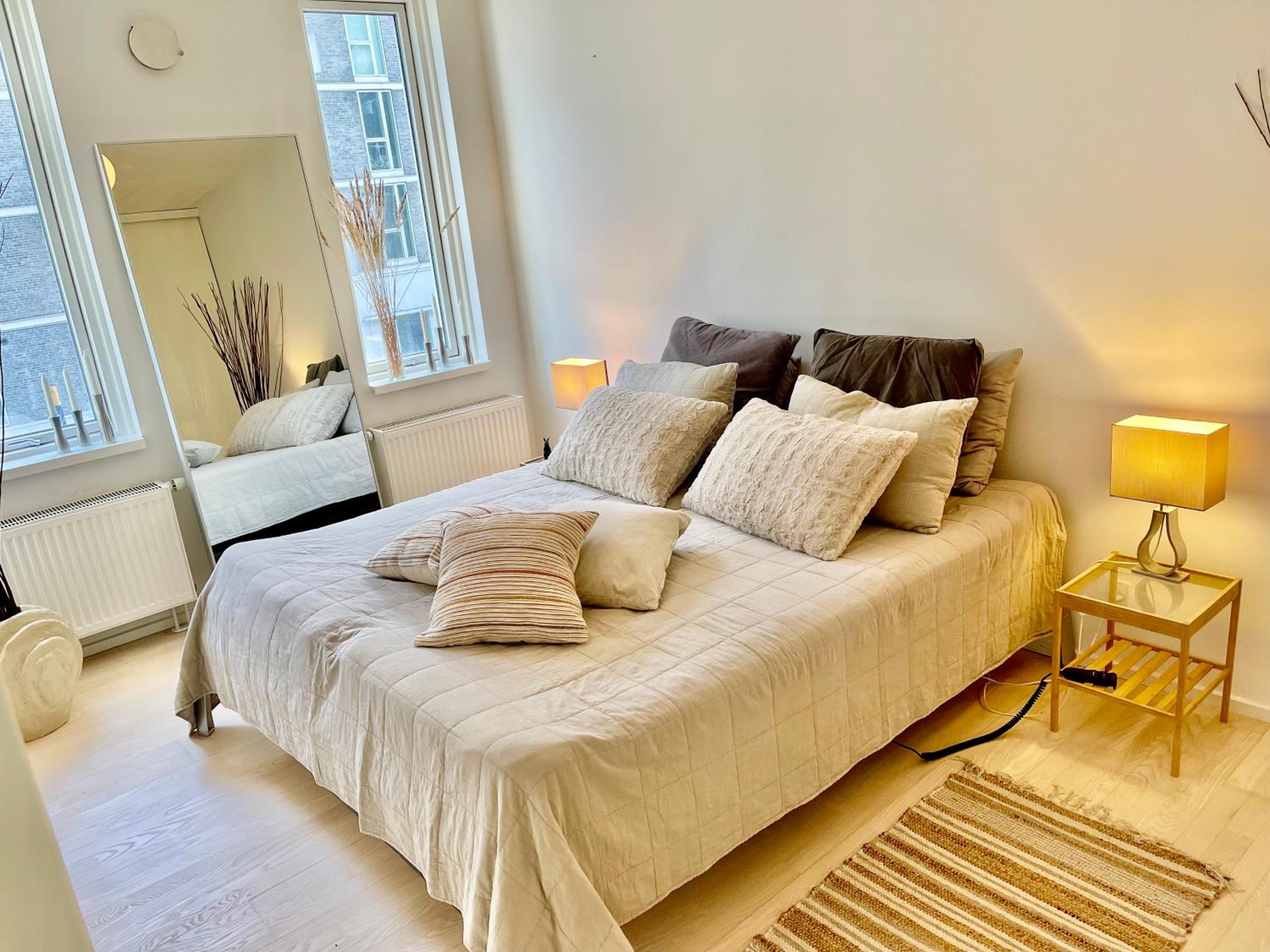 High-end luxury apartment on Islands Brygge. view 2