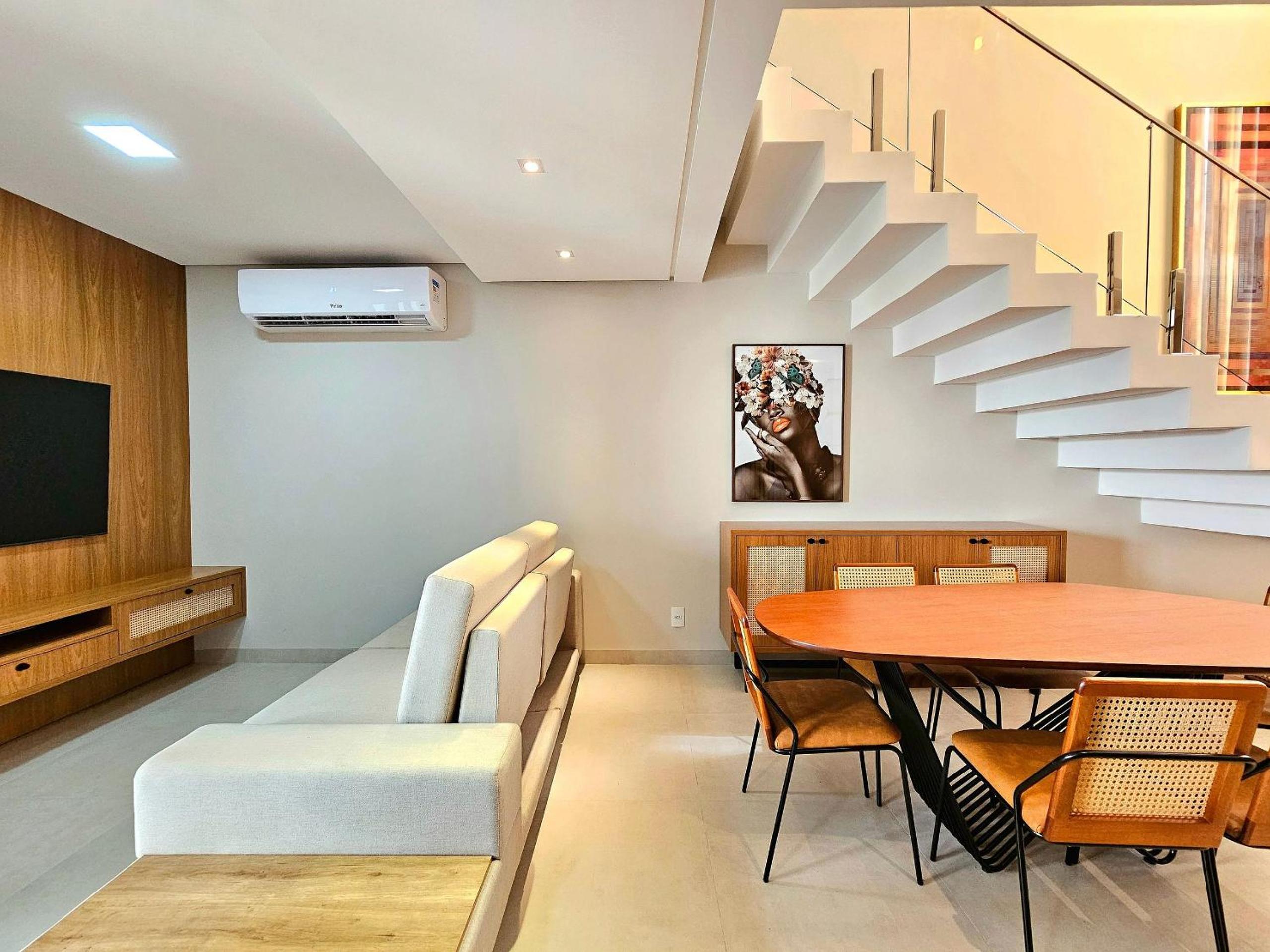 Casa Alto Padrão Novíssima 3 quartos
