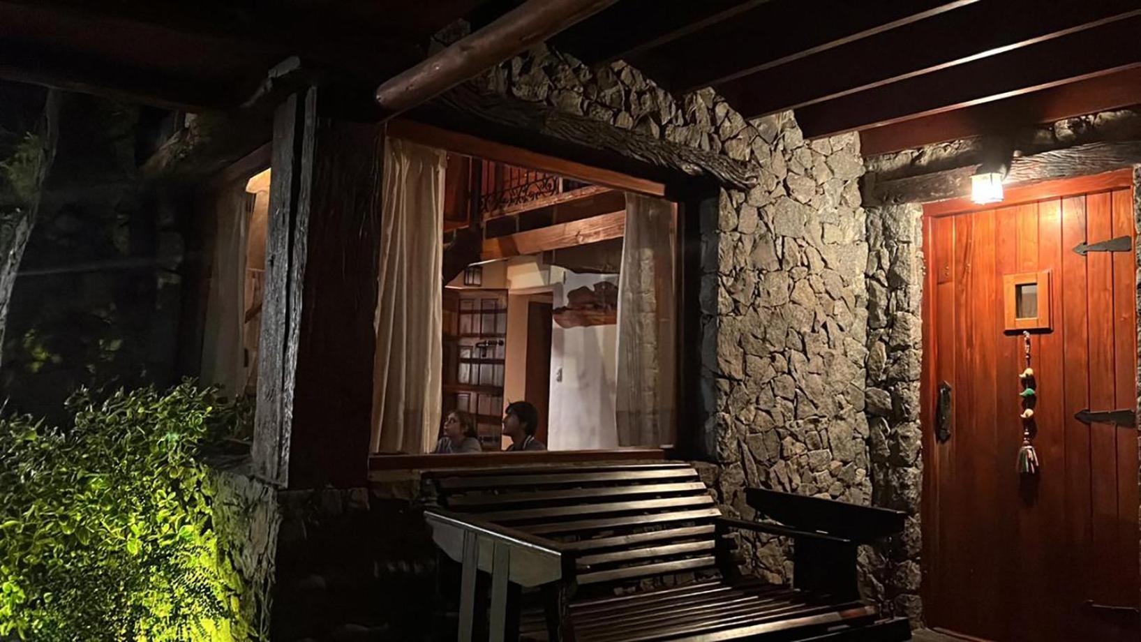 Cabaña en el Bosque Peralta Ramos, Mar del Plata, 4/5 huespedes.