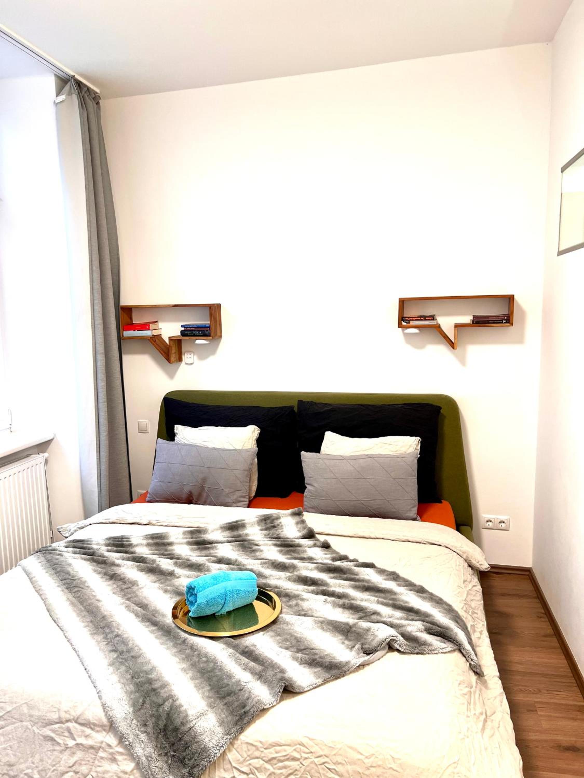 The Barts Apartments - Self Check-in