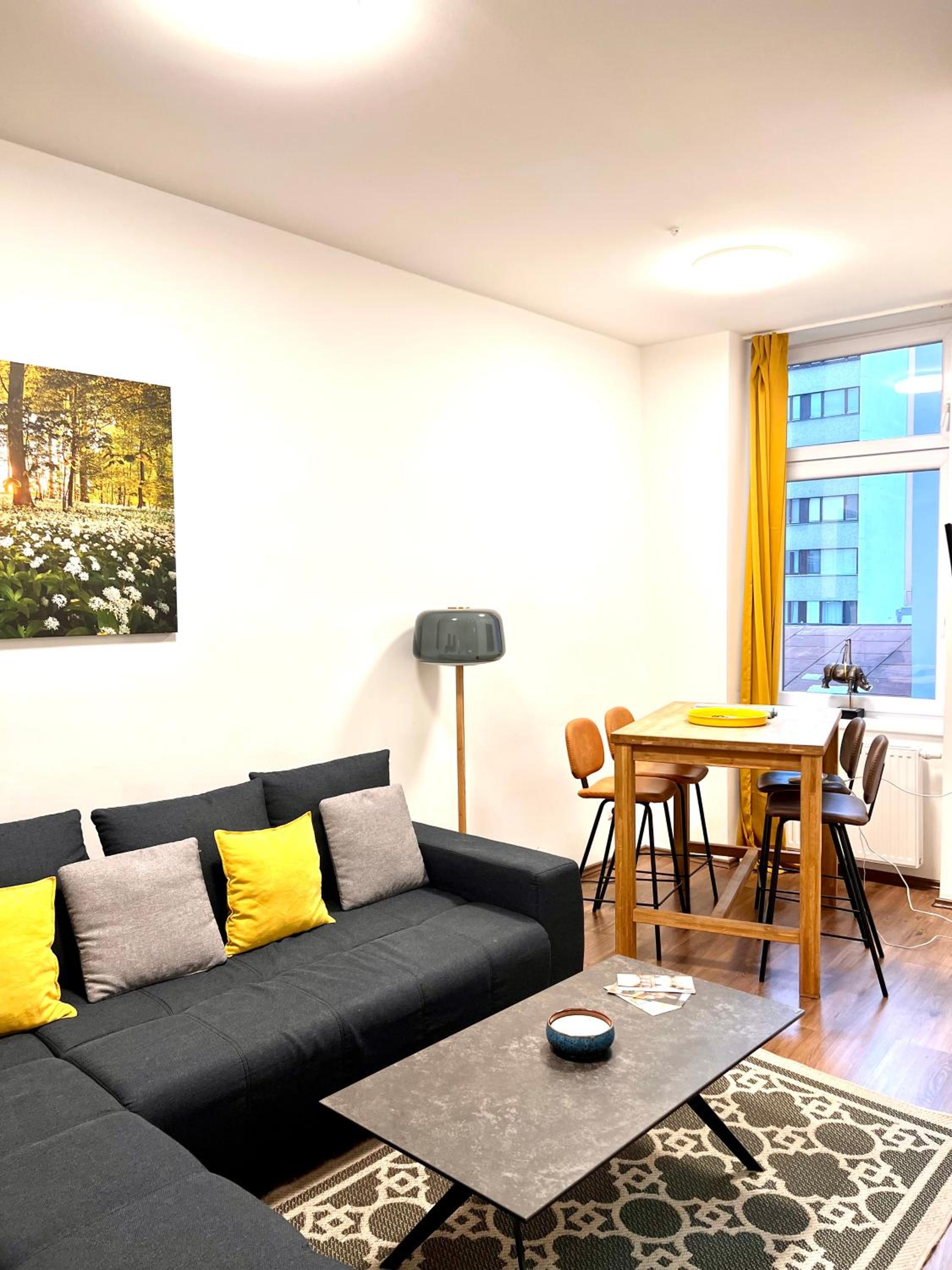 The Barts Apartments - Self Check-in