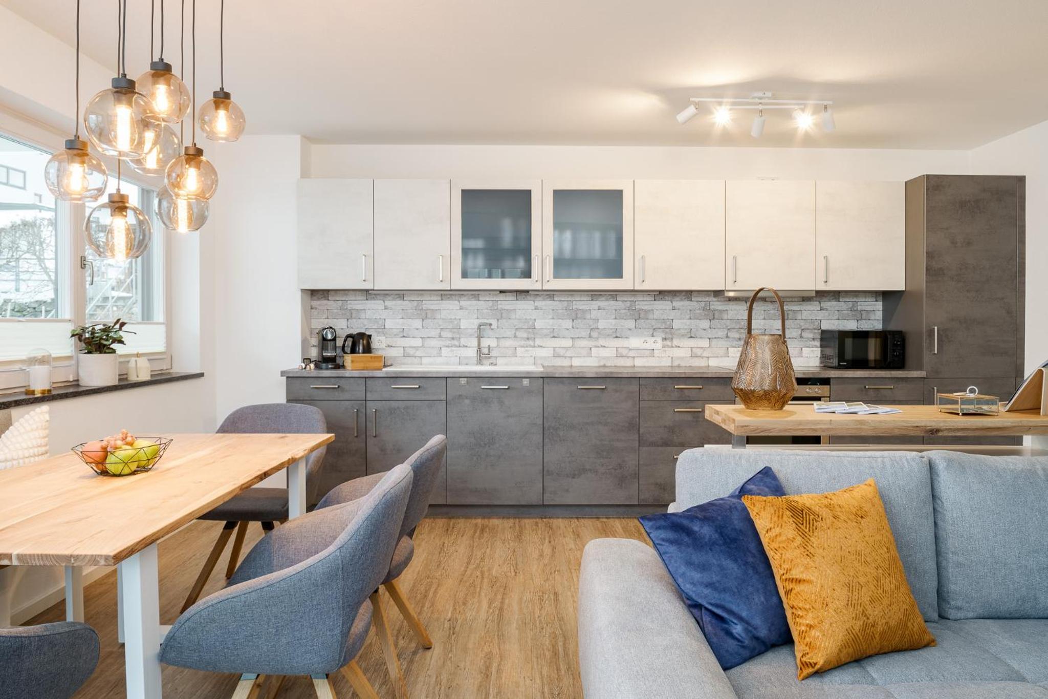 FENJOY: Ferienapartment mit Garten / Zentral / BBQ