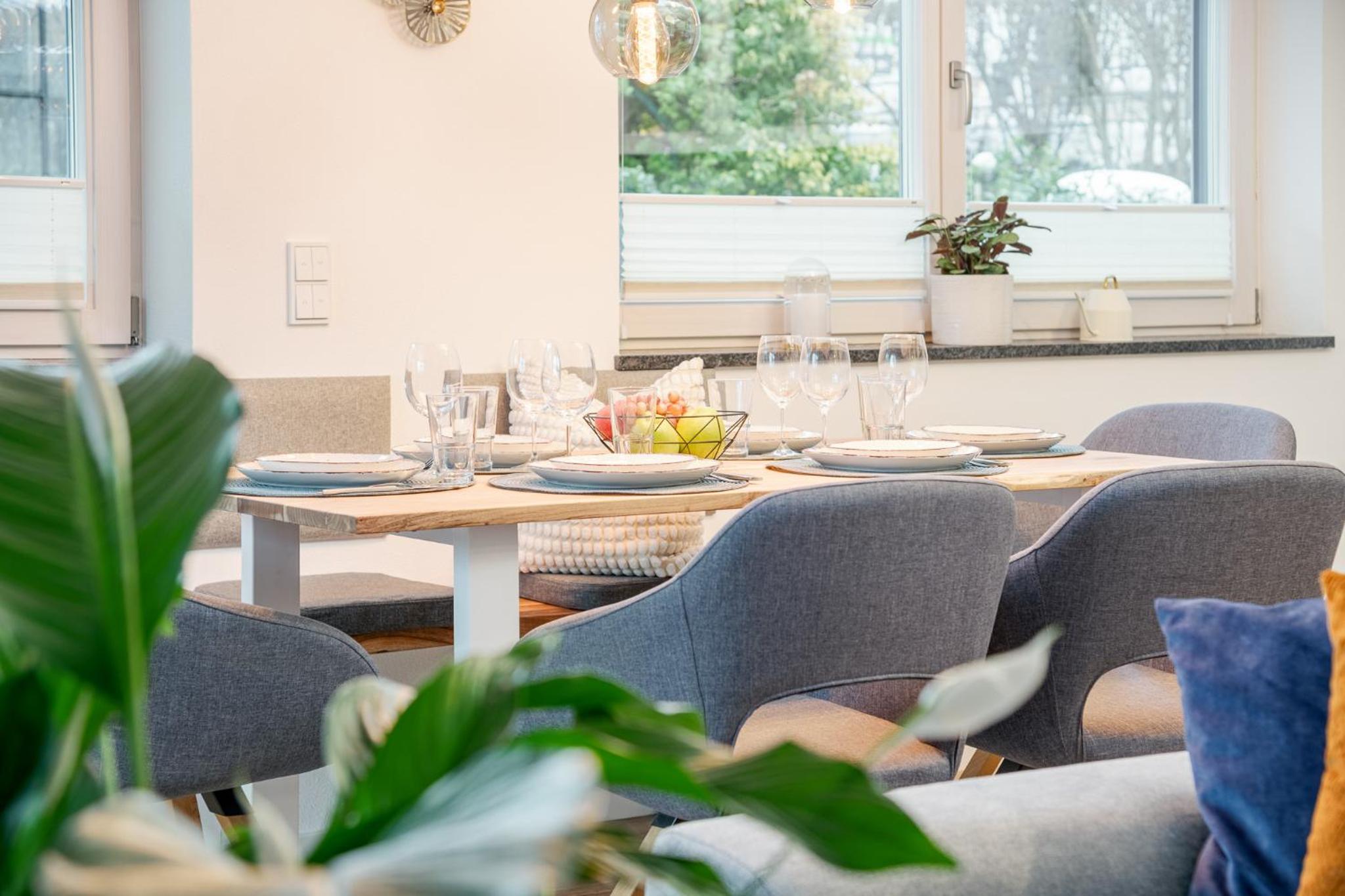 FENJOY: Ferienapartment mit Garten / Zentral / BBQ