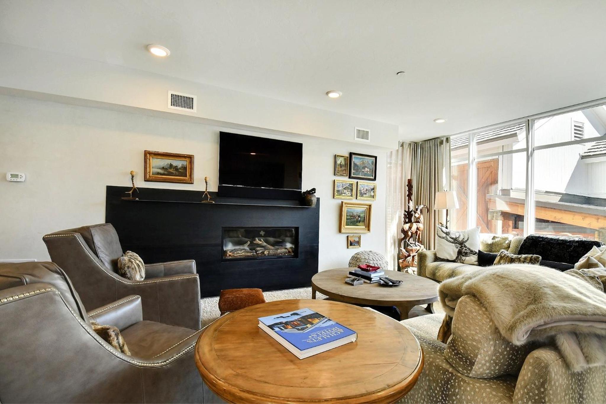 Contemporary Custom Condo Paired with the Best Location in the Center of Main Street. Walk to Ski. view 5