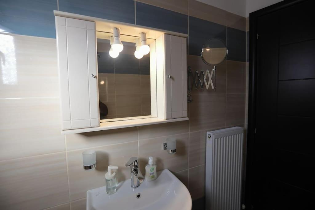 Thano's House 1 en Volos — bathroom