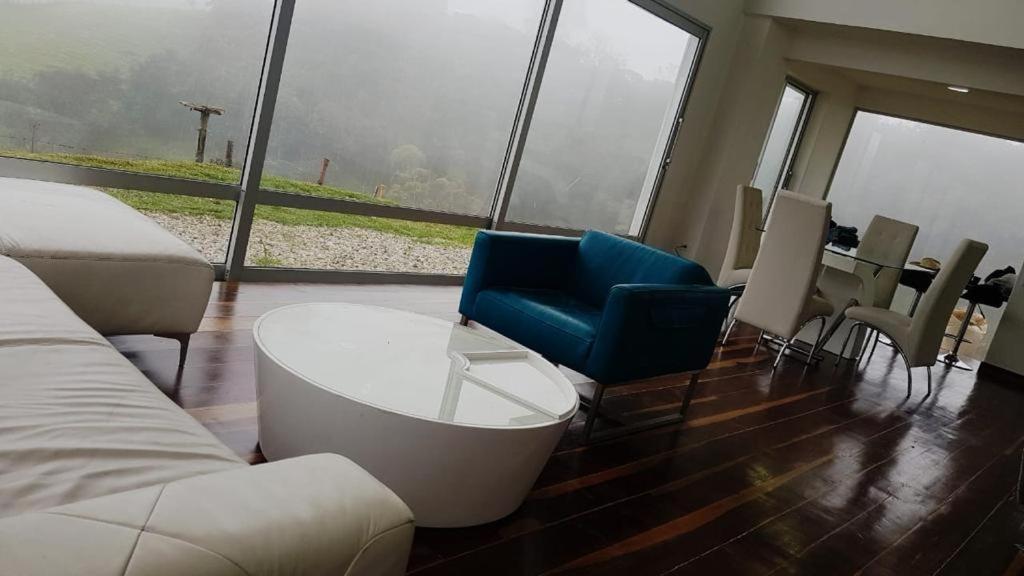 Lujosa casa de campo con jacuzzi.