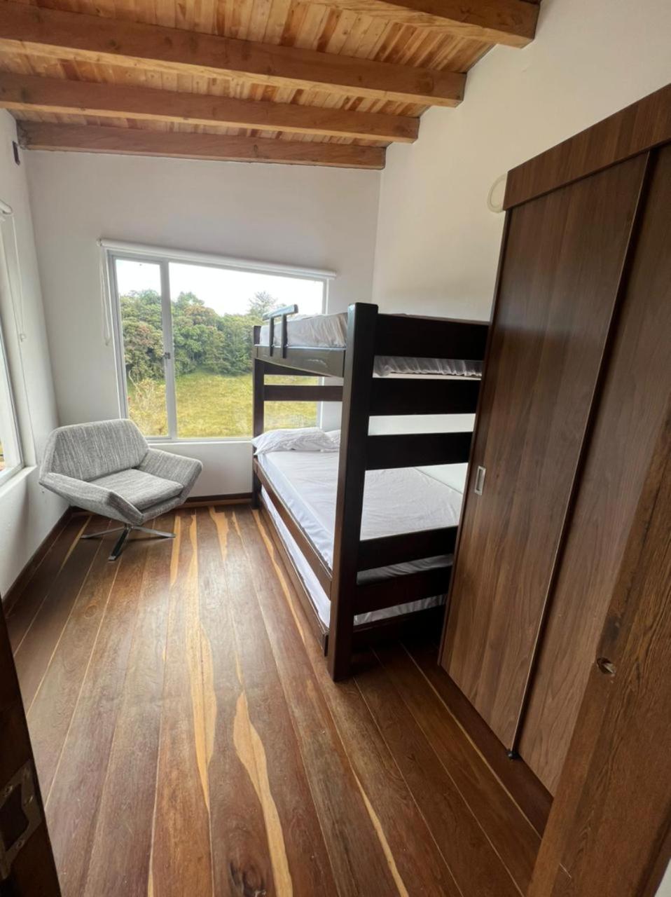 Lujosa casa de campo con jacuzzi.