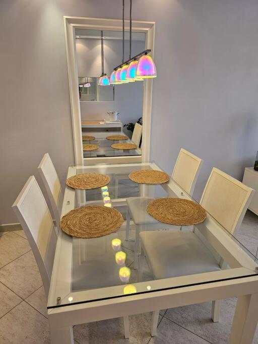 PÉ na Areia com Jacuzzi e Vista Incrível Para MAR!