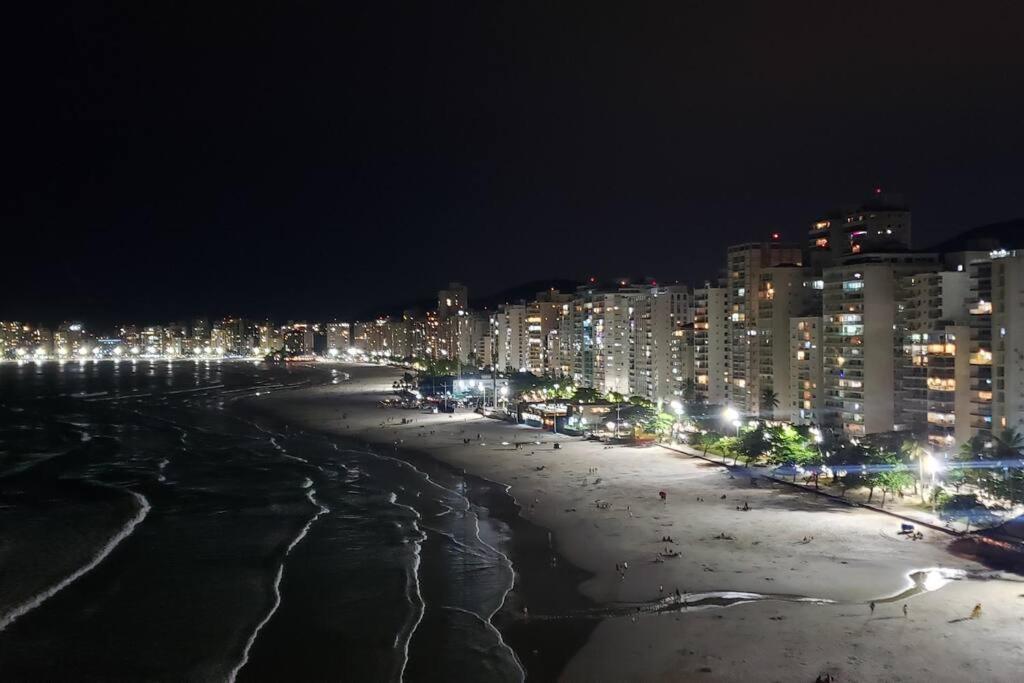 PÉ na Areia com Jacuzzi e Vista Incrível Para MAR!