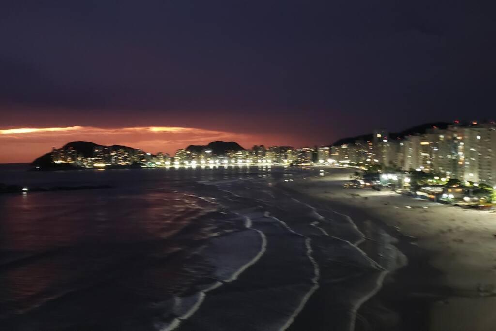 PÉ na Areia com Jacuzzi e Vista Incrível Para MAR!