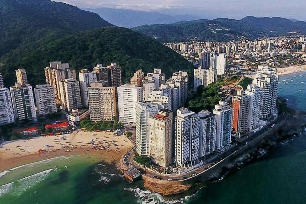 PÉ na Areia com Jacuzzi e Vista Incrível Para MAR!