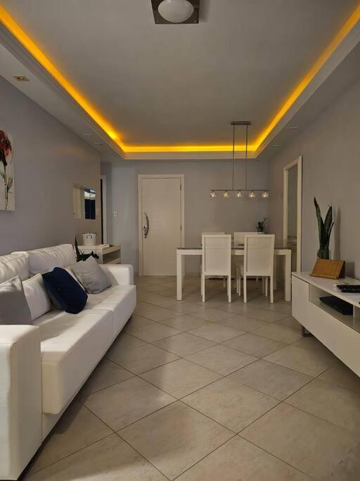 PÉ na Areia com Jacuzzi e Vista Incrível Para MAR!