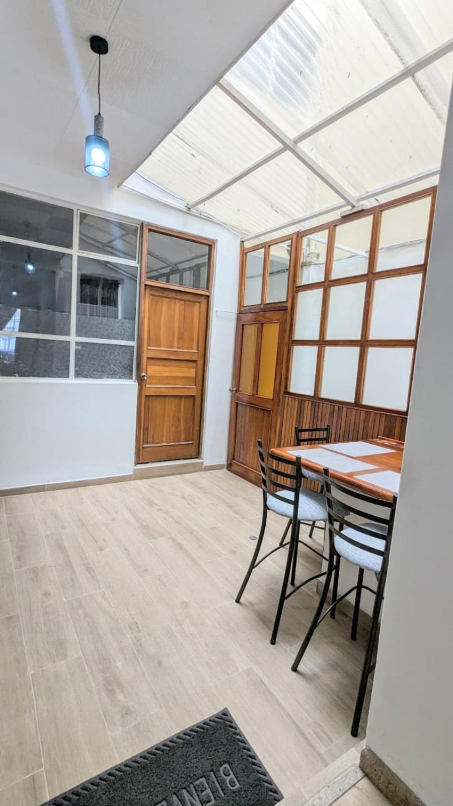 Beautiful room near everything 1
