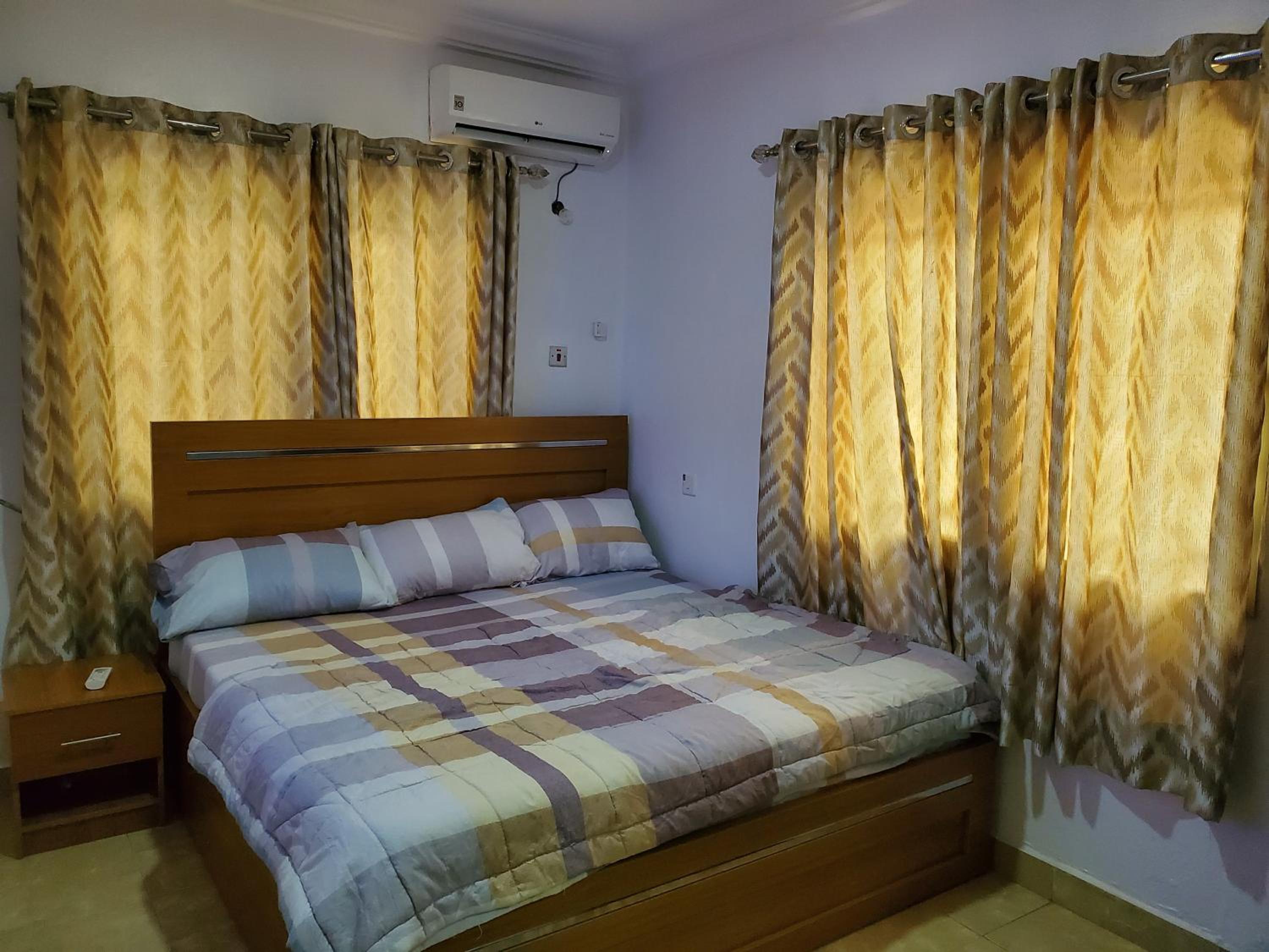 TSOLID HOMES ( SHORTLET & APARTMENT) view 4