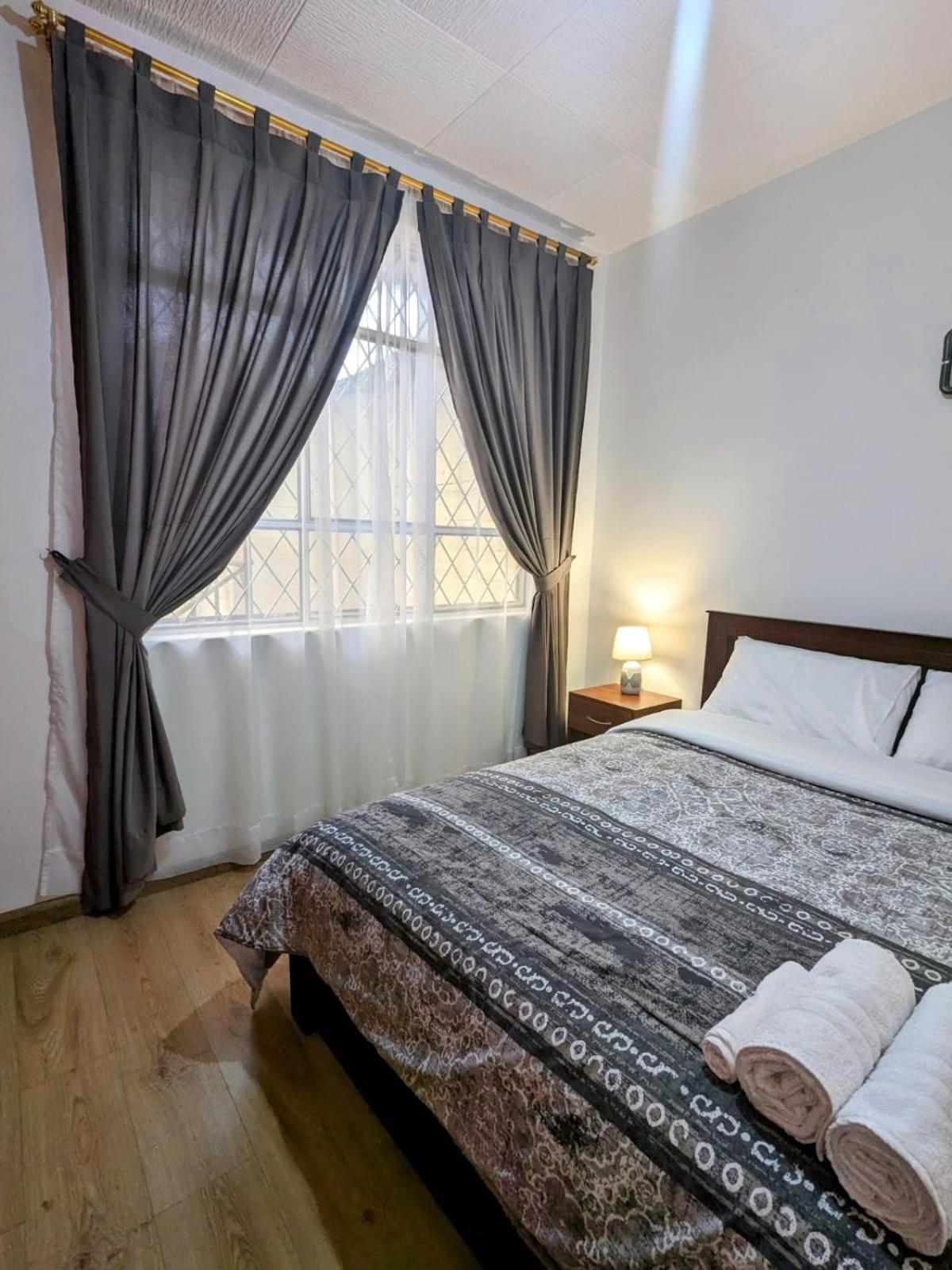 Beautiful room near everything 2