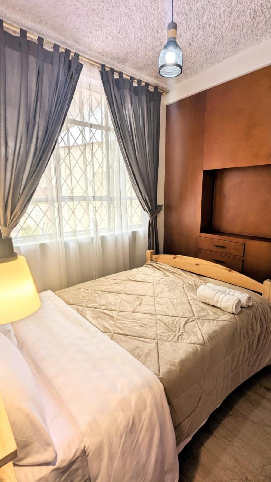 Beautiful room near everything 2
